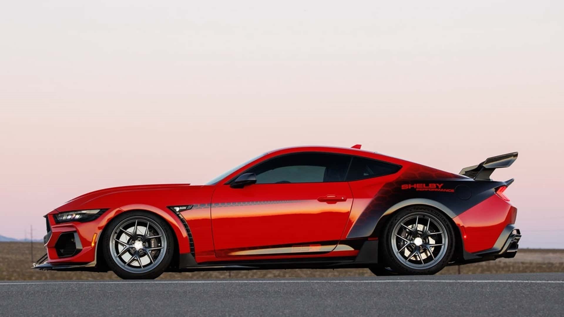 FORD MUSTANG SHELBY SUPER SNAKE-R, foto 2