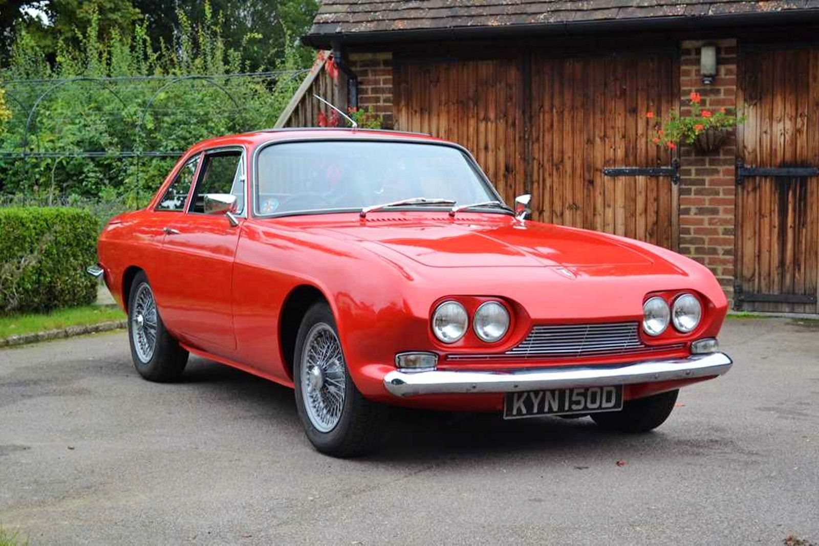 1966 - RELIANT SCIMITAR GT SE4 RED, foto 1