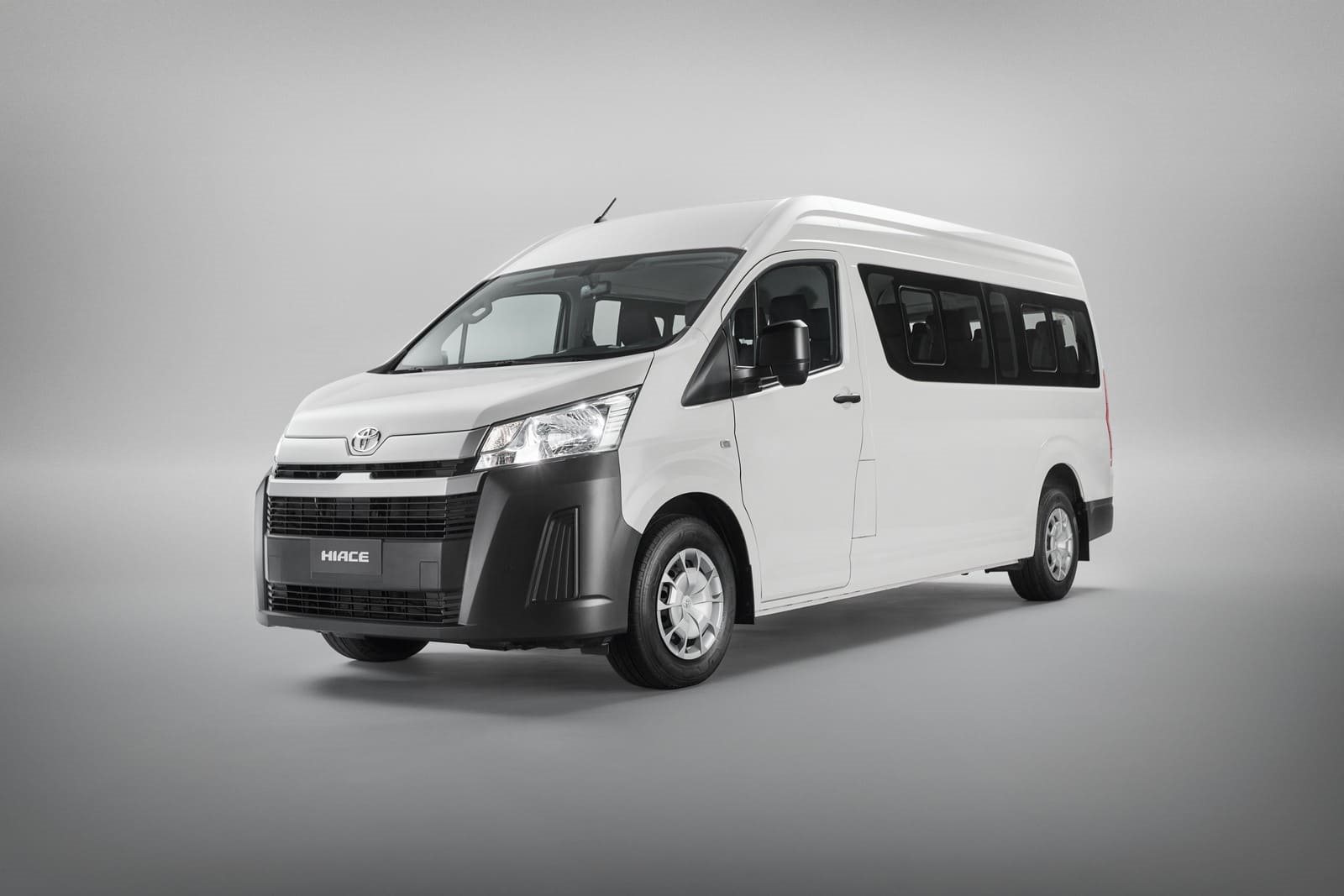 2026 - TOYOTA HIACE MINIBUS, foto 1
