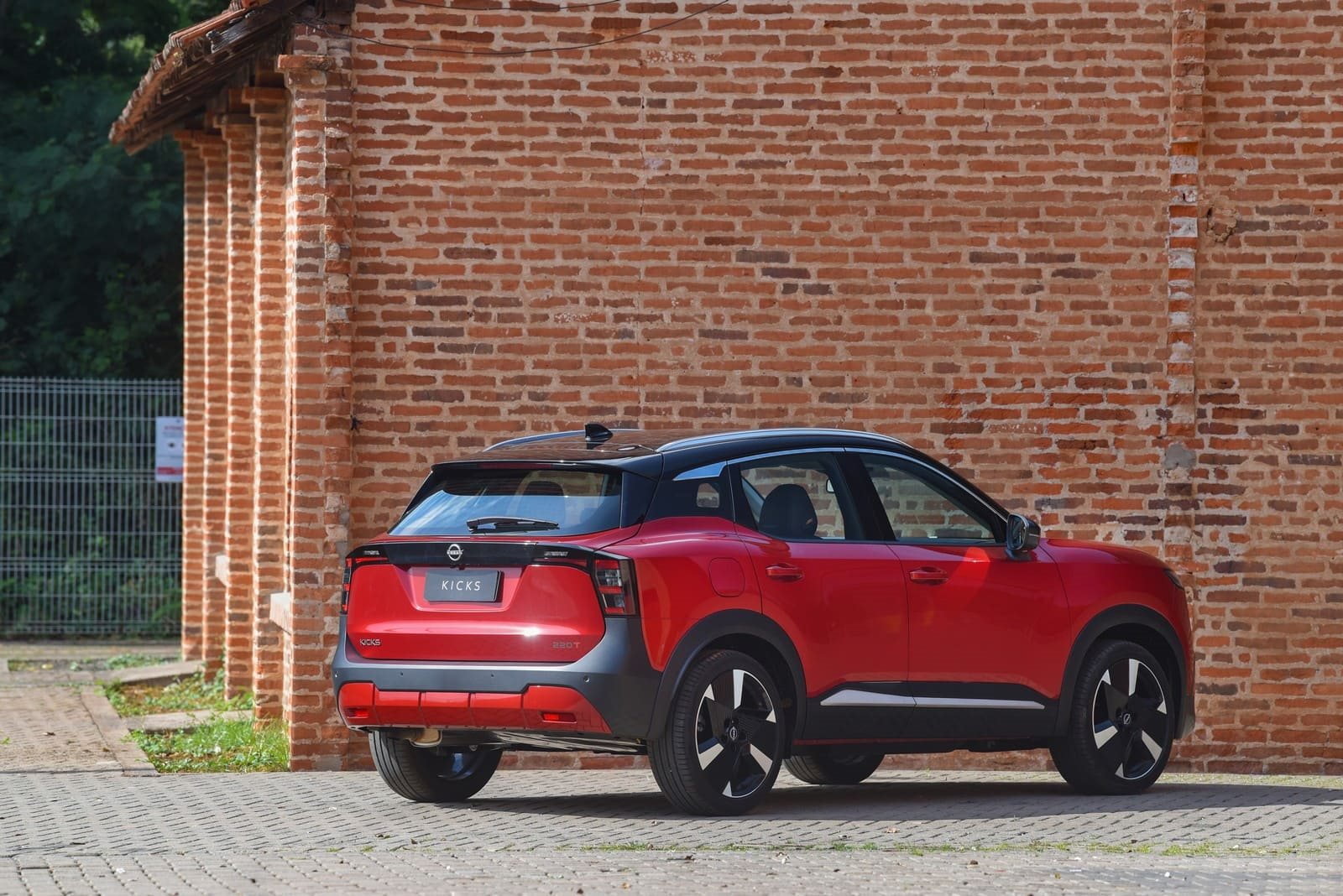 2026 - NISSAN KICKS PLATINUM, foto 2