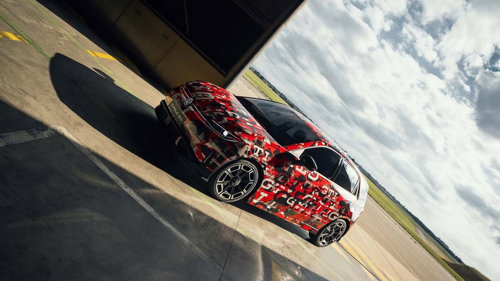 2025 - VOLKSWAGEN ID. POLO GTI ‘DESIGN FREEZE’, foto 5