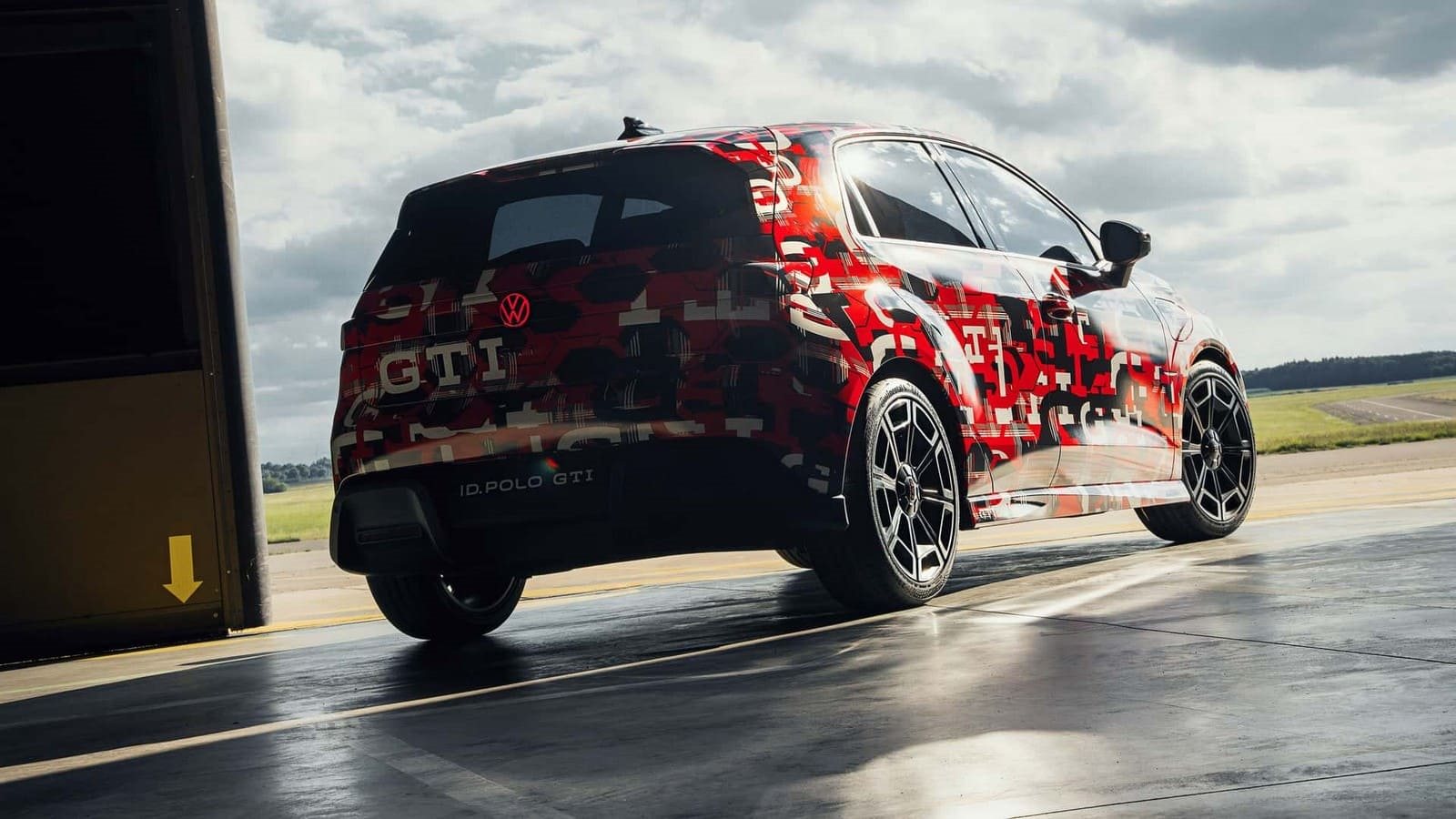 2025 - VOLKSWAGEN ID. POLO GTI ‘DESIGN FREEZE’, foto 7