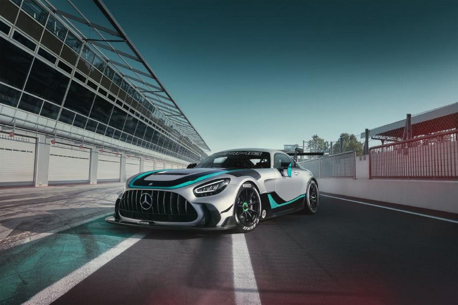2026 - MERCEDES-AMG GT2 EDITION W16, foto 4