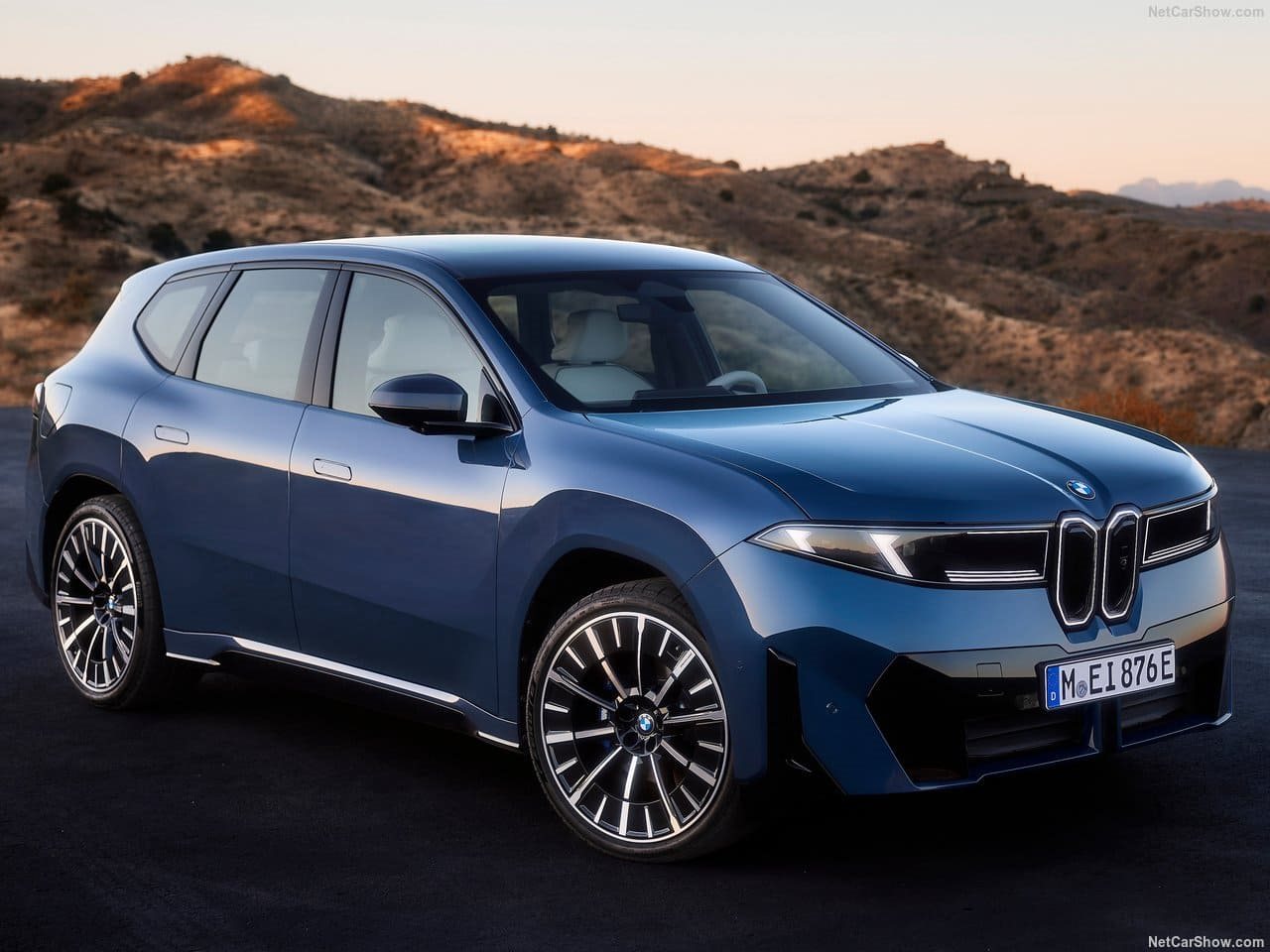2026 - BMW iX3, foto 22