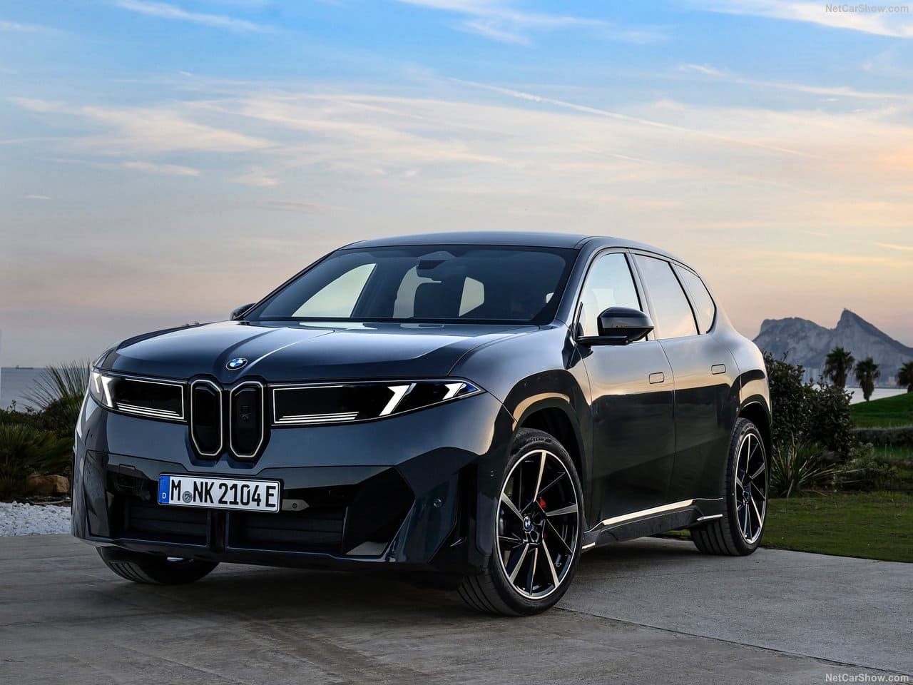 2026 - BMW iX3, foto 32