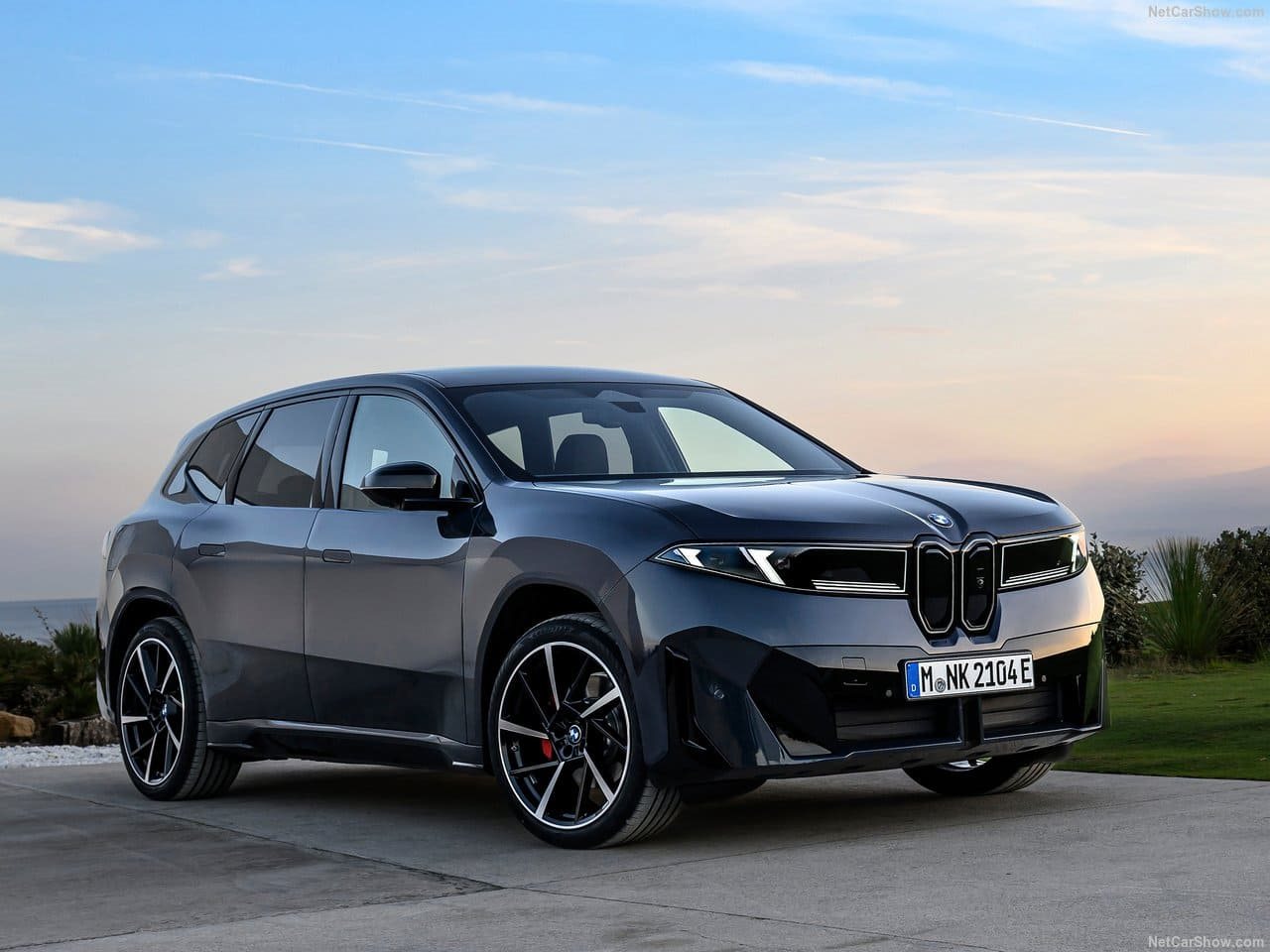 2026 - BMW iX3, foto 42