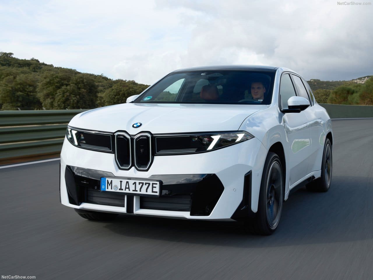 2026 - BMW iX3, foto 56