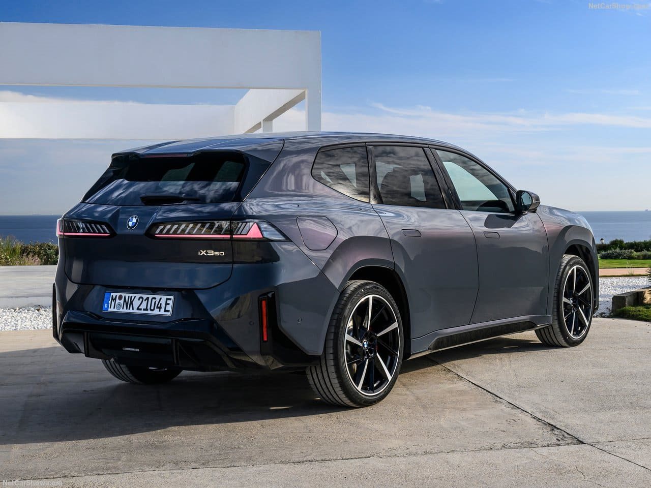 2026 - BMW iX3, foto 98