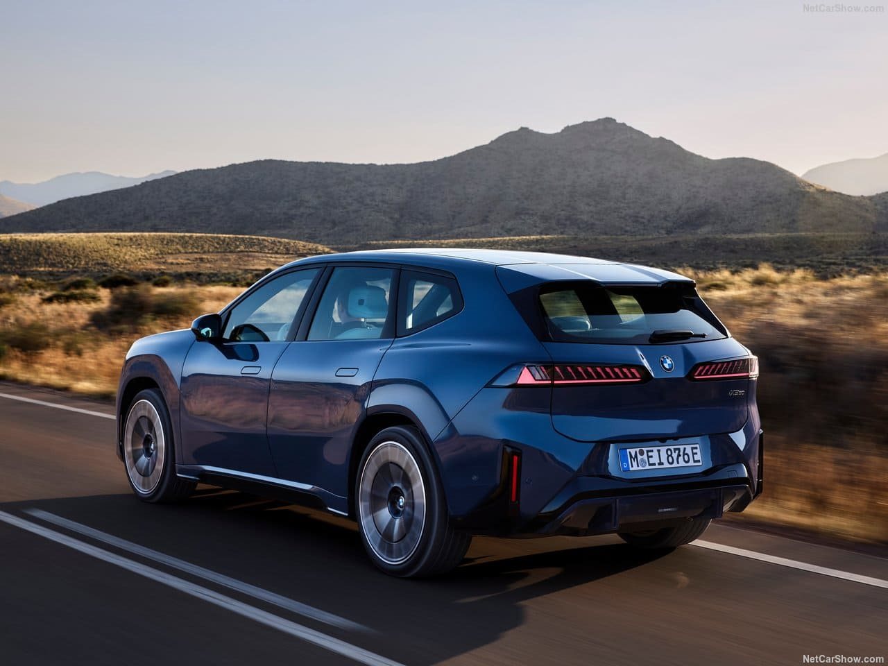 2026 - BMW iX3, foto 101
