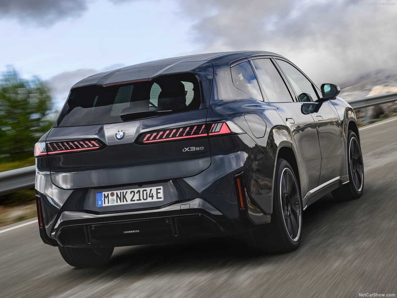 2026 - BMW iX3, foto 106