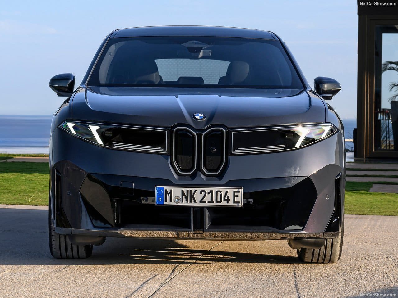 2026 - BMW iX3, foto 121