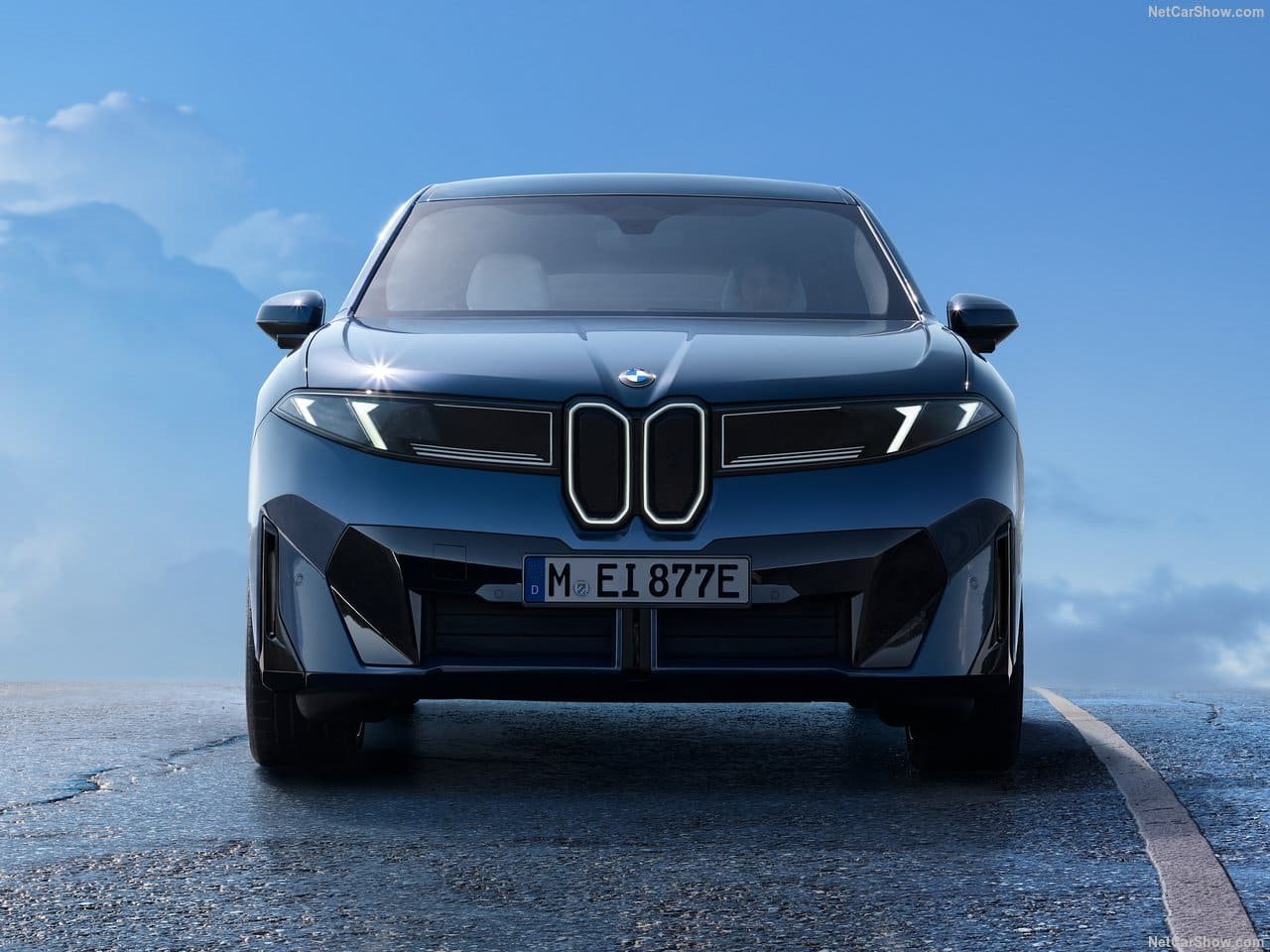 2026 - BMW iX3, foto 127