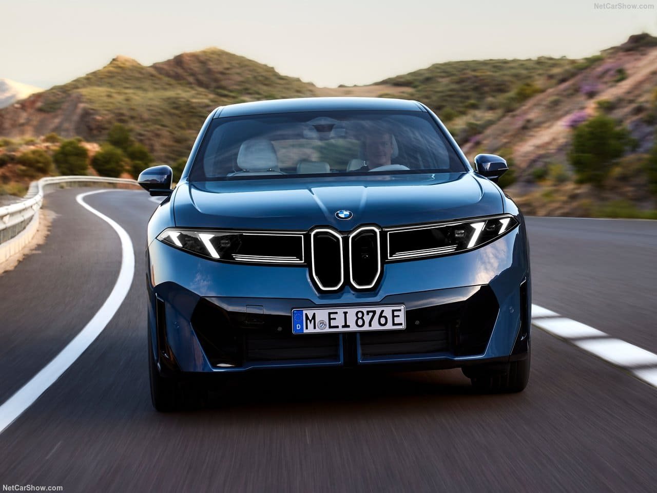 2026 - BMW iX3, foto 128