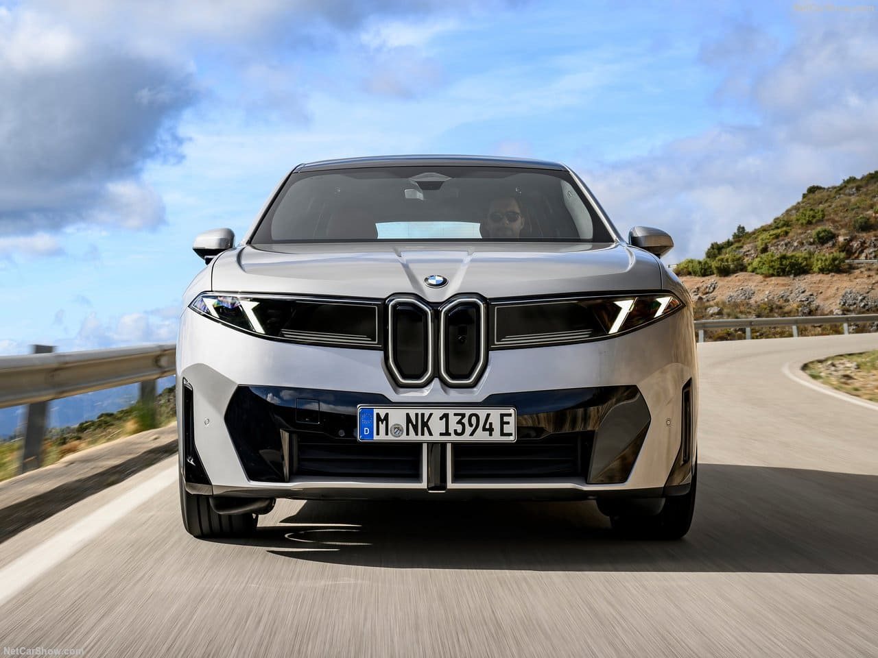 2026 - BMW iX3, foto 130