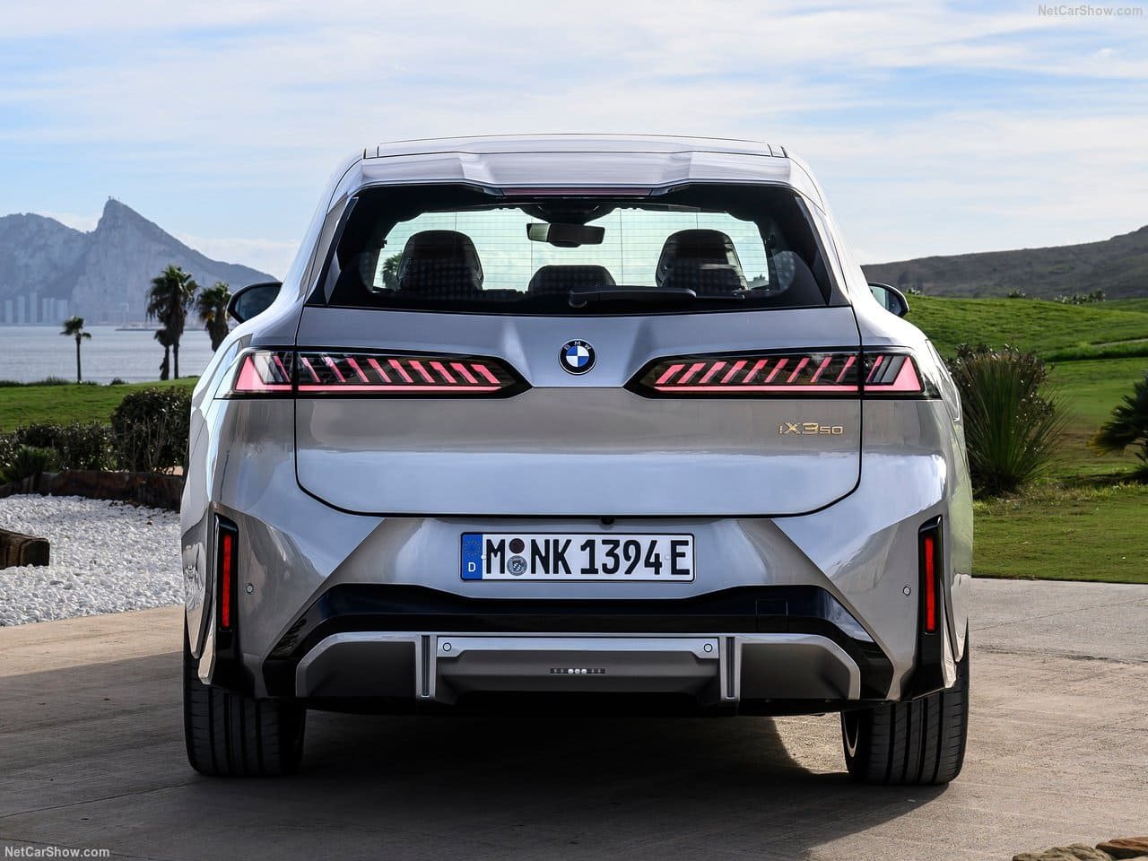 2026 - BMW iX3, foto 135