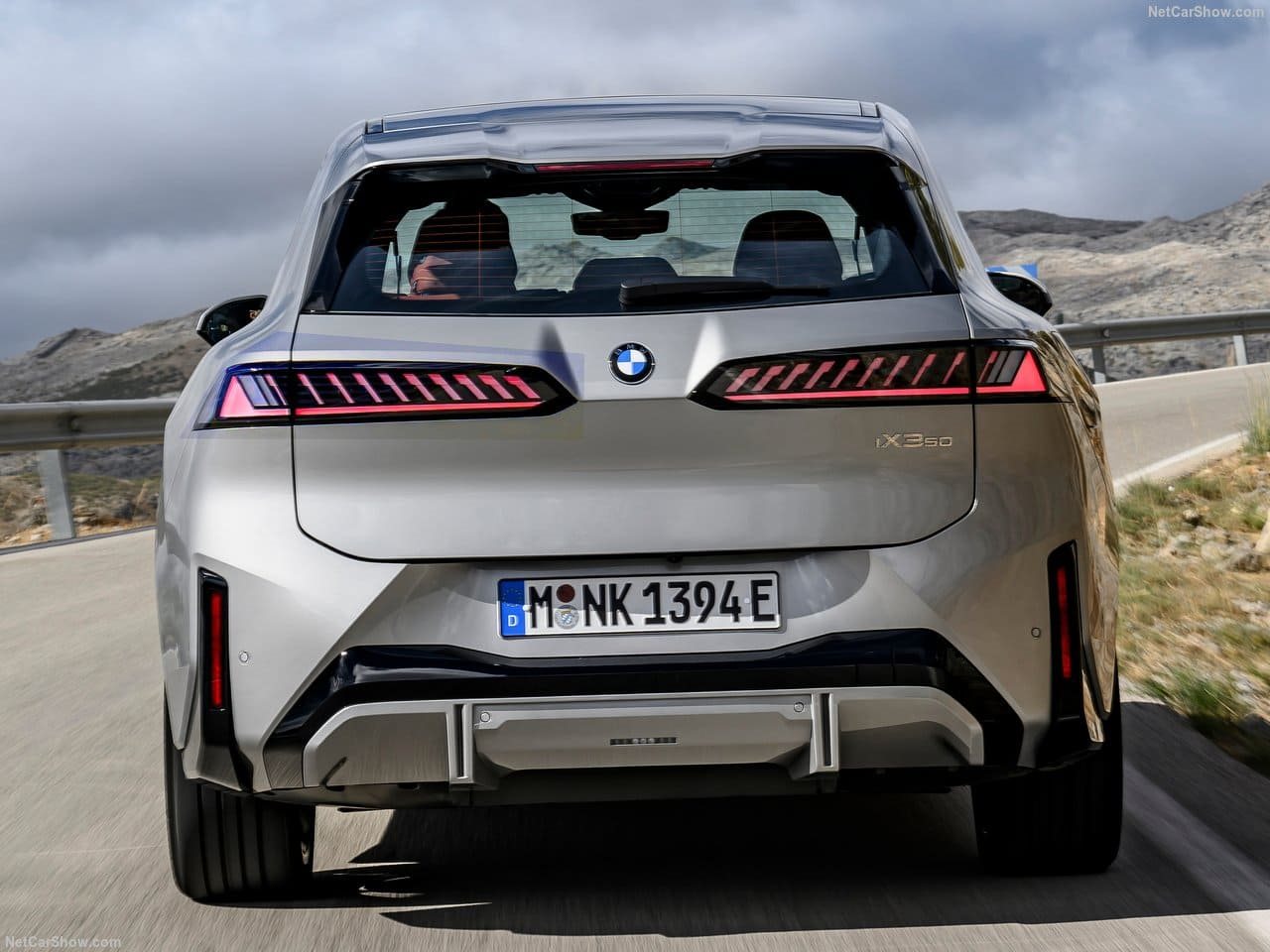 2026 - BMW iX3, foto 143