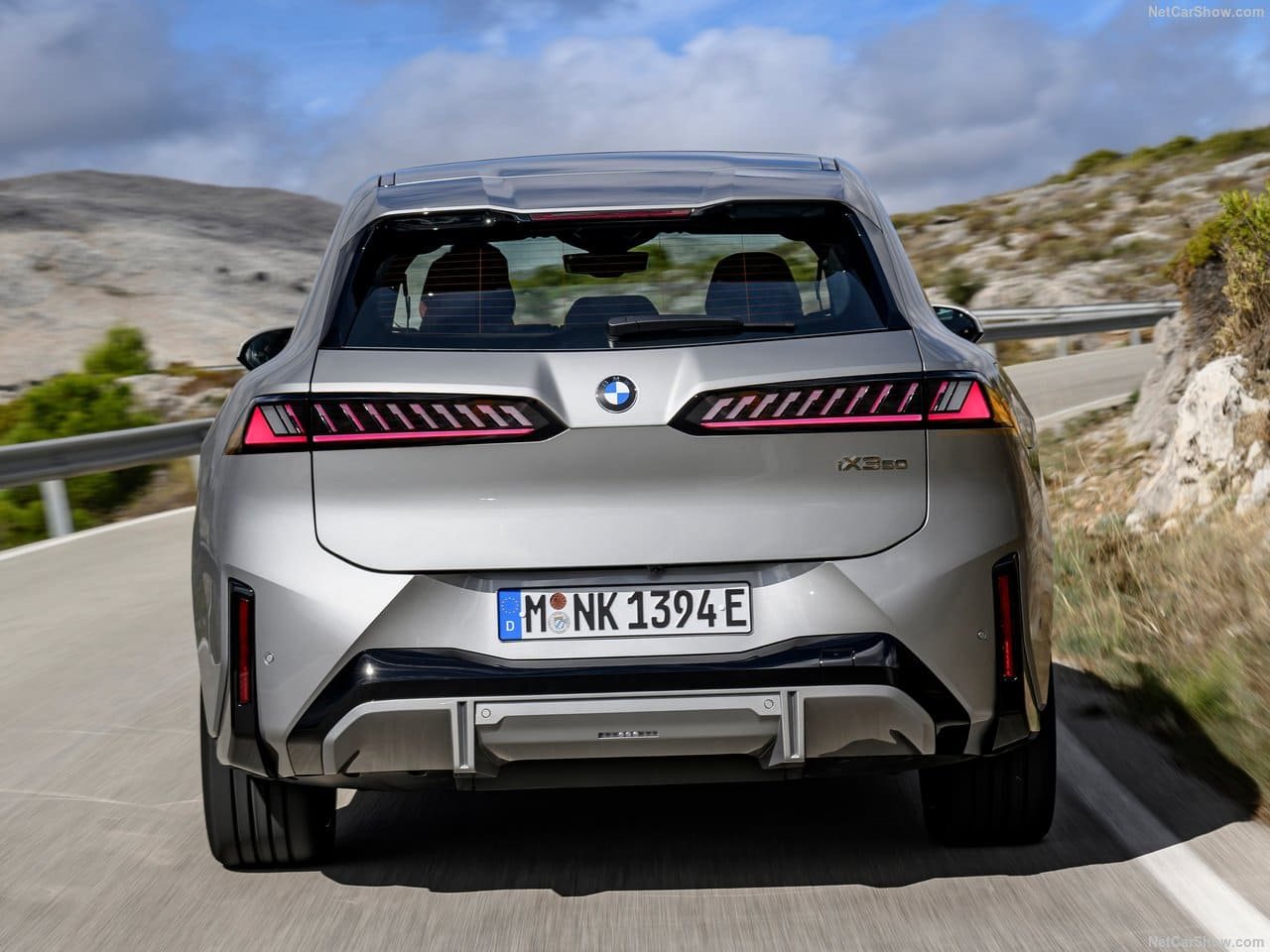 2026 - BMW iX3, foto 144