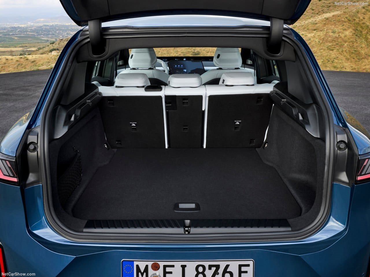 2026 - BMW iX3, foto 198