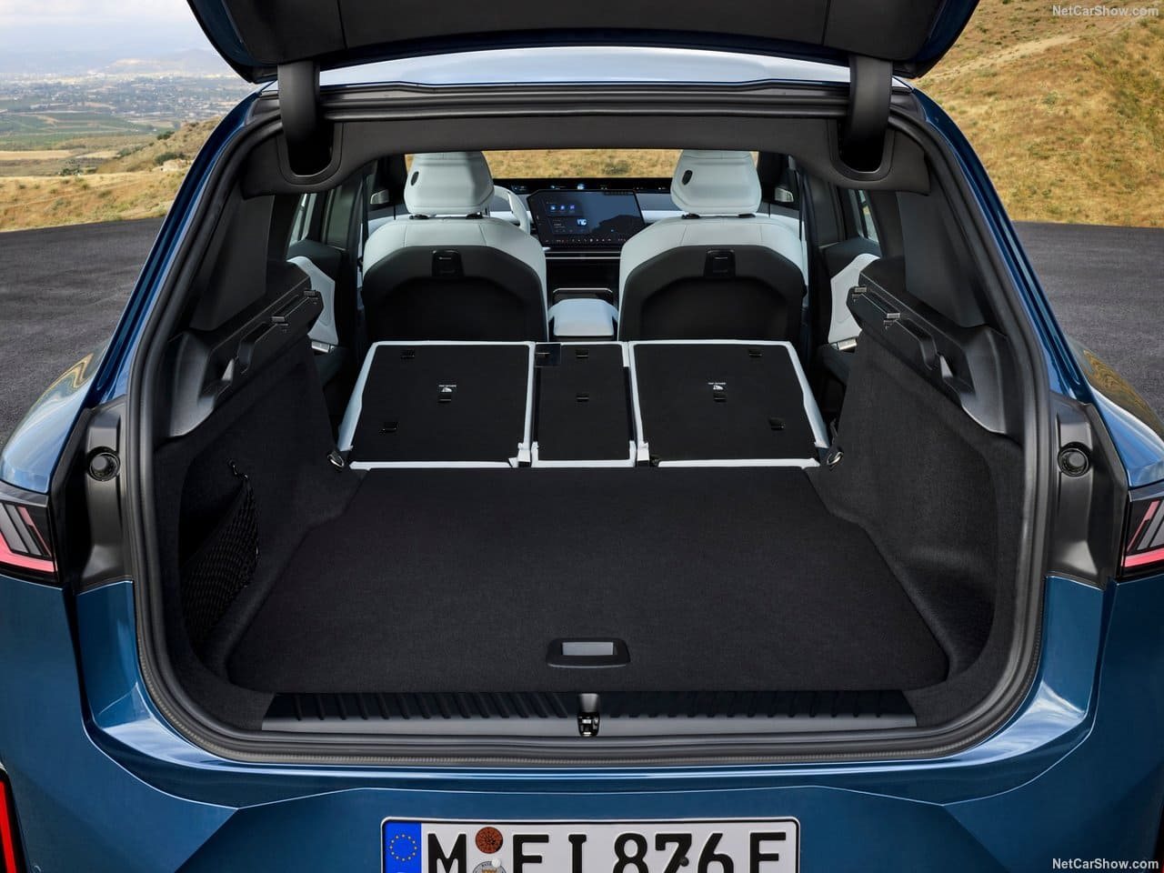 2026 - BMW iX3, foto 199