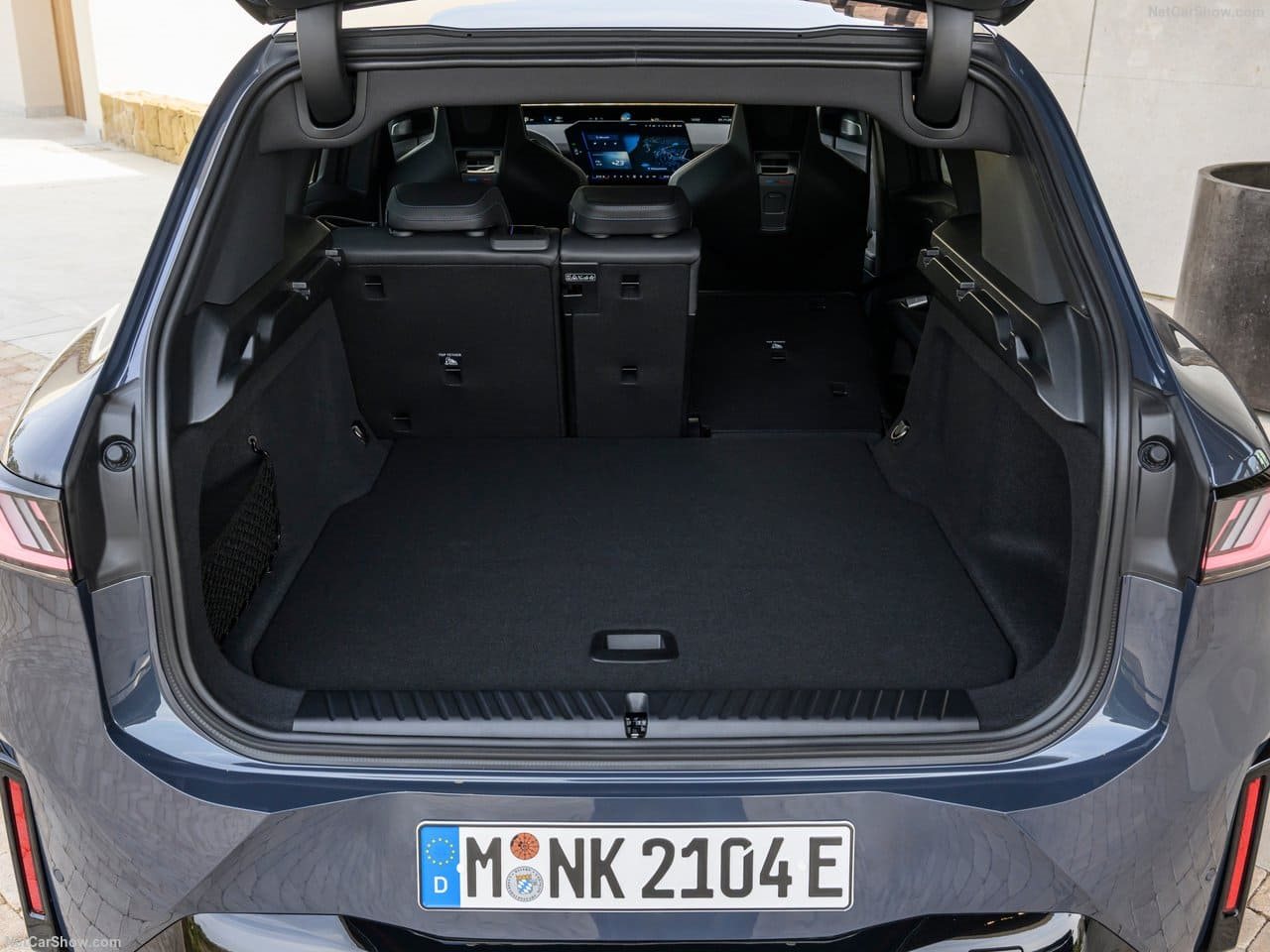 2026 - BMW iX3, foto 201