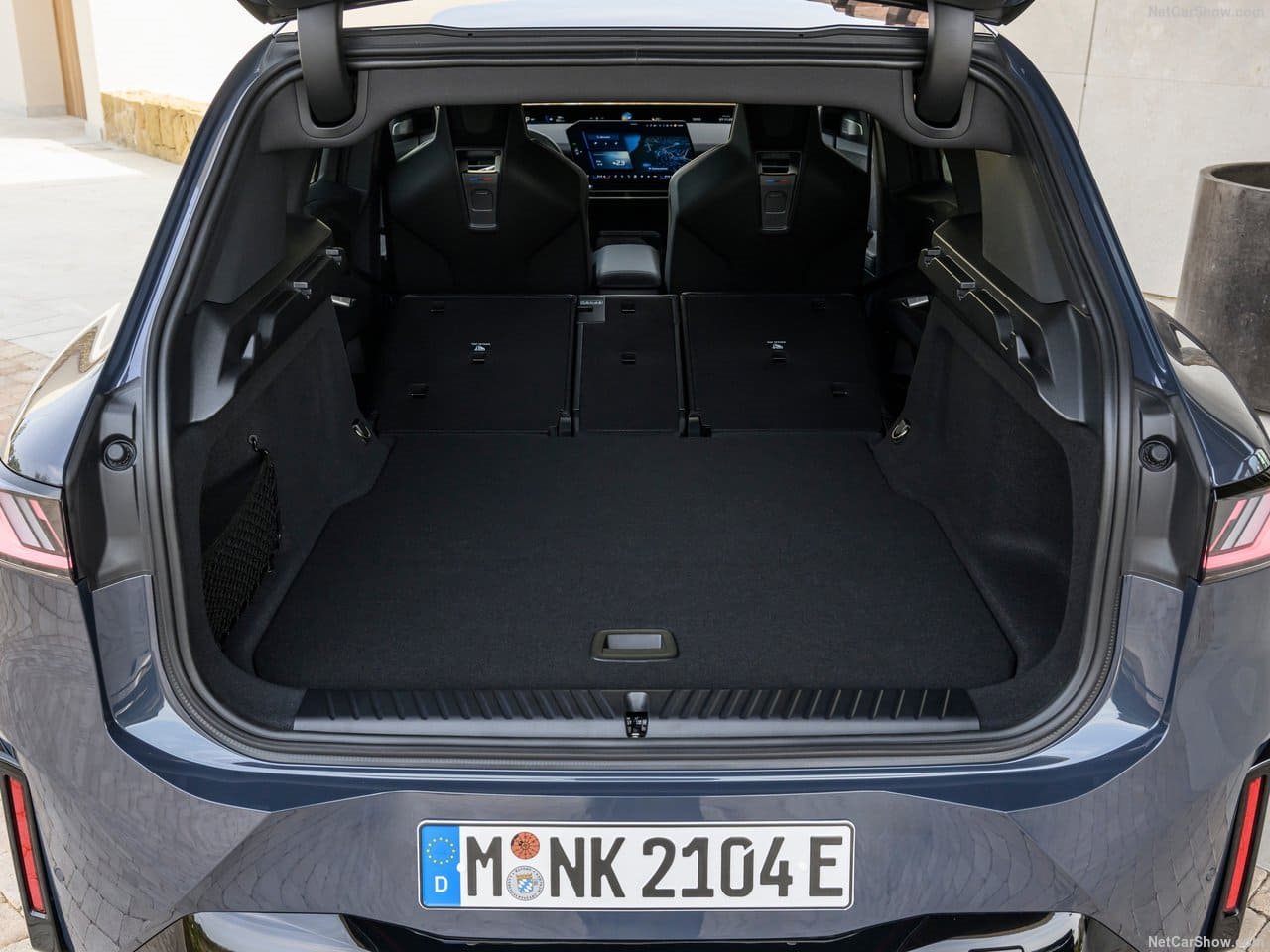2026 - BMW iX3, foto 203