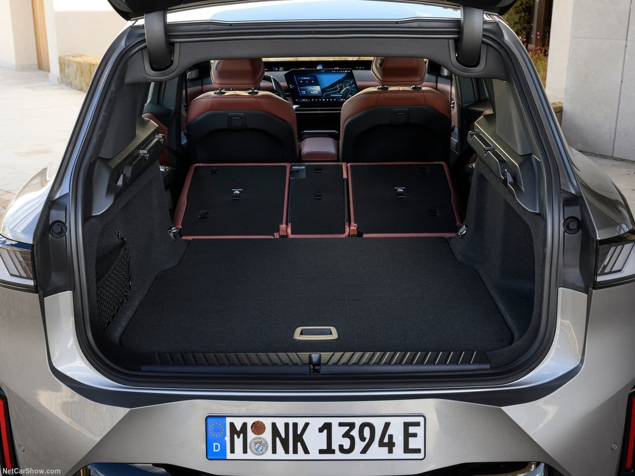 2026 - BMW iX3, foto 207