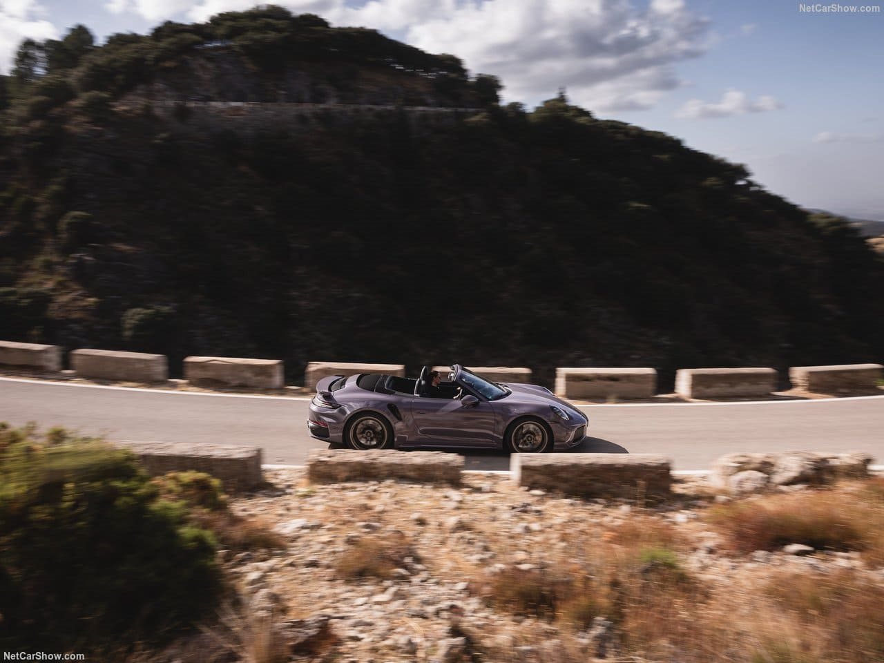 PORSCHE 911 TURBO S CABRIOLET, foto 25