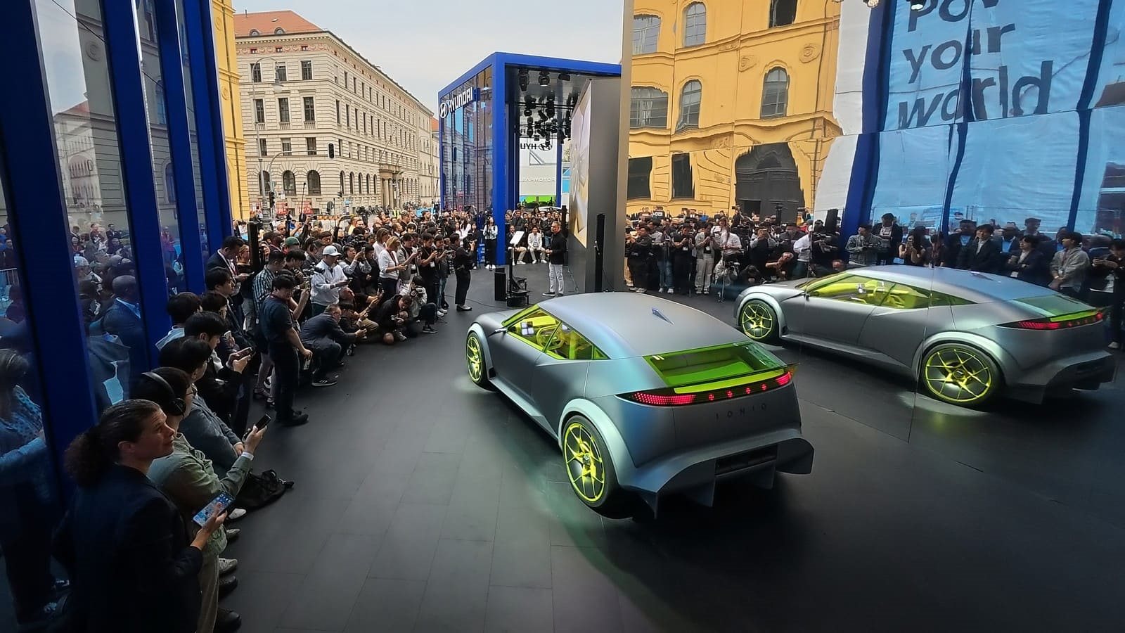 HYUNDAI CONCEPT THREE, foto 9