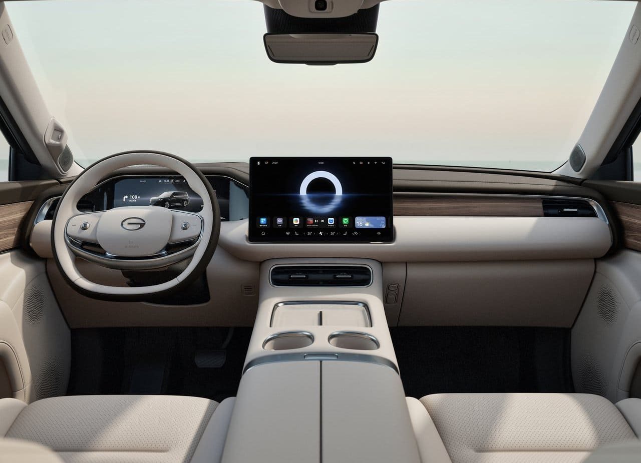 2026 - GAC S9, foto 10