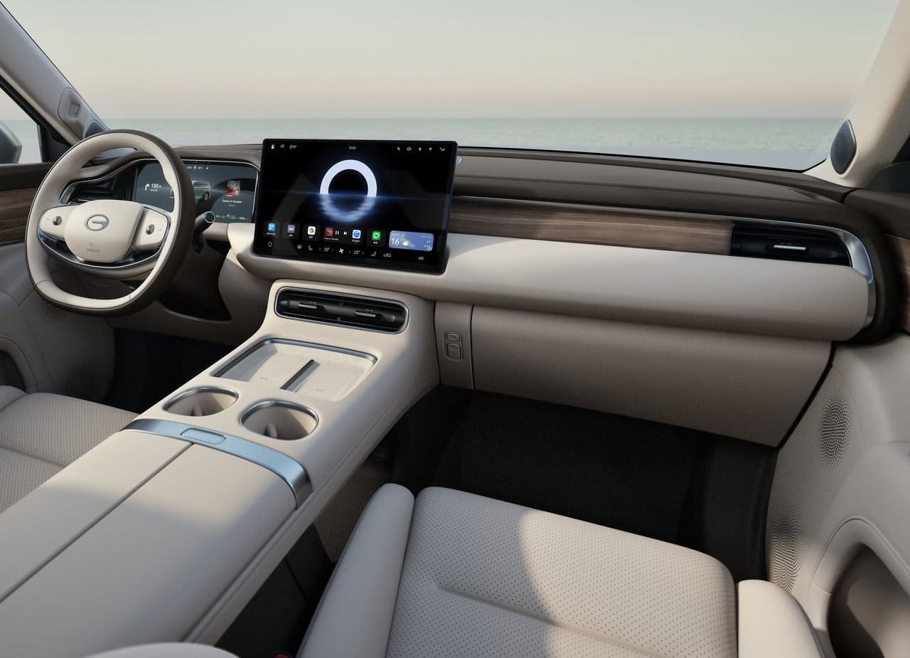 2026 - GAC S9, foto 13