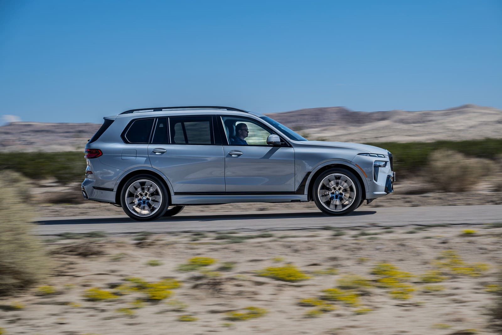 2025 - BMW X7 xDRIVE40i M SPORT, foto 21