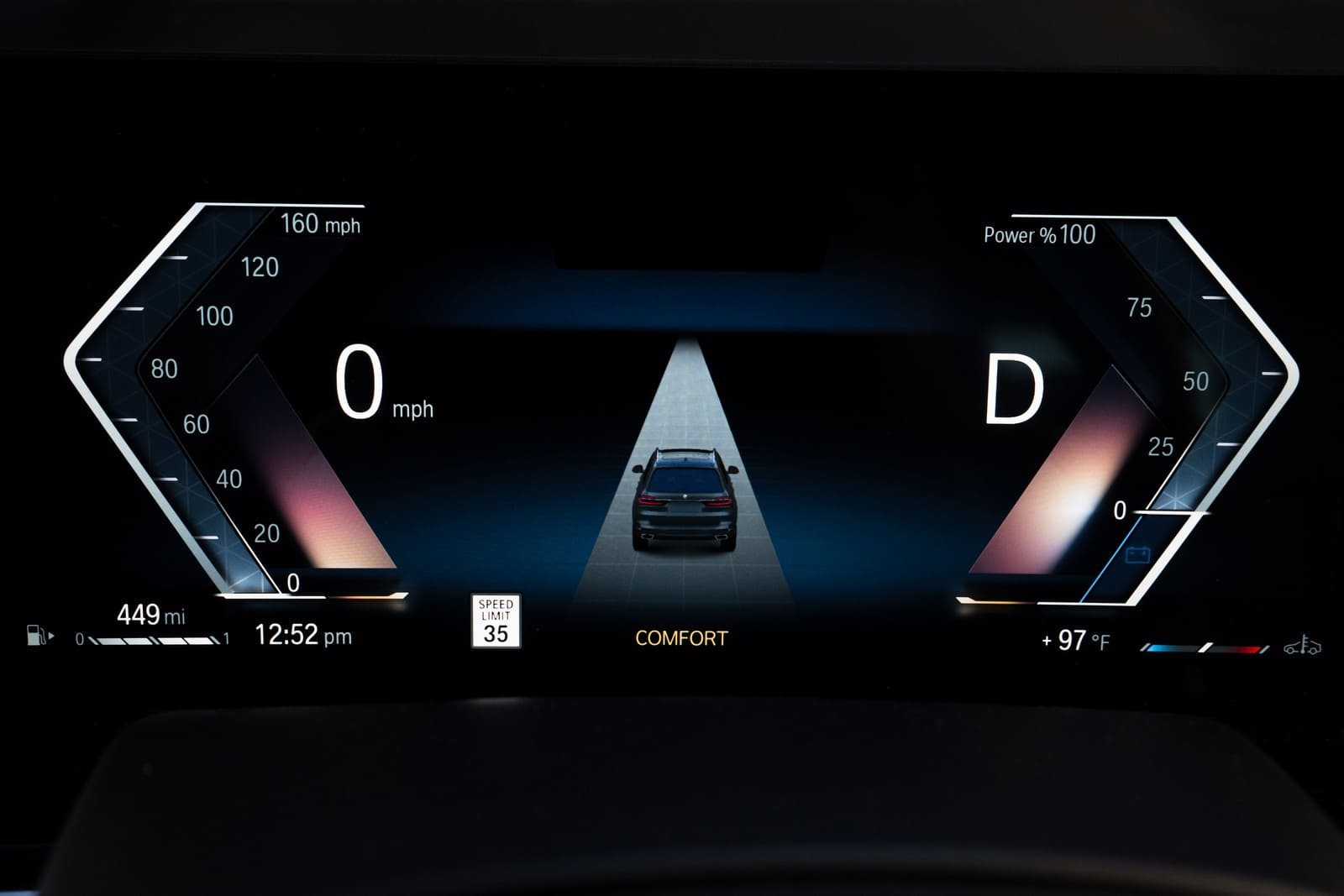 2025 - BMW X7 xDRIVE40i M SPORT, foto 38