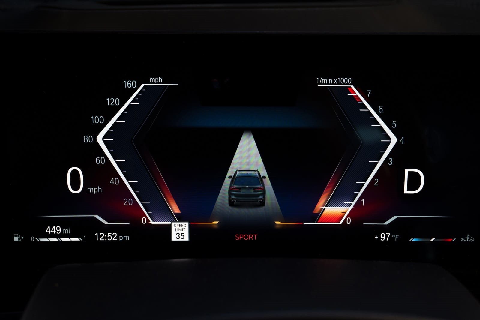 2025 - BMW X7 xDRIVE40i M SPORT, foto 39