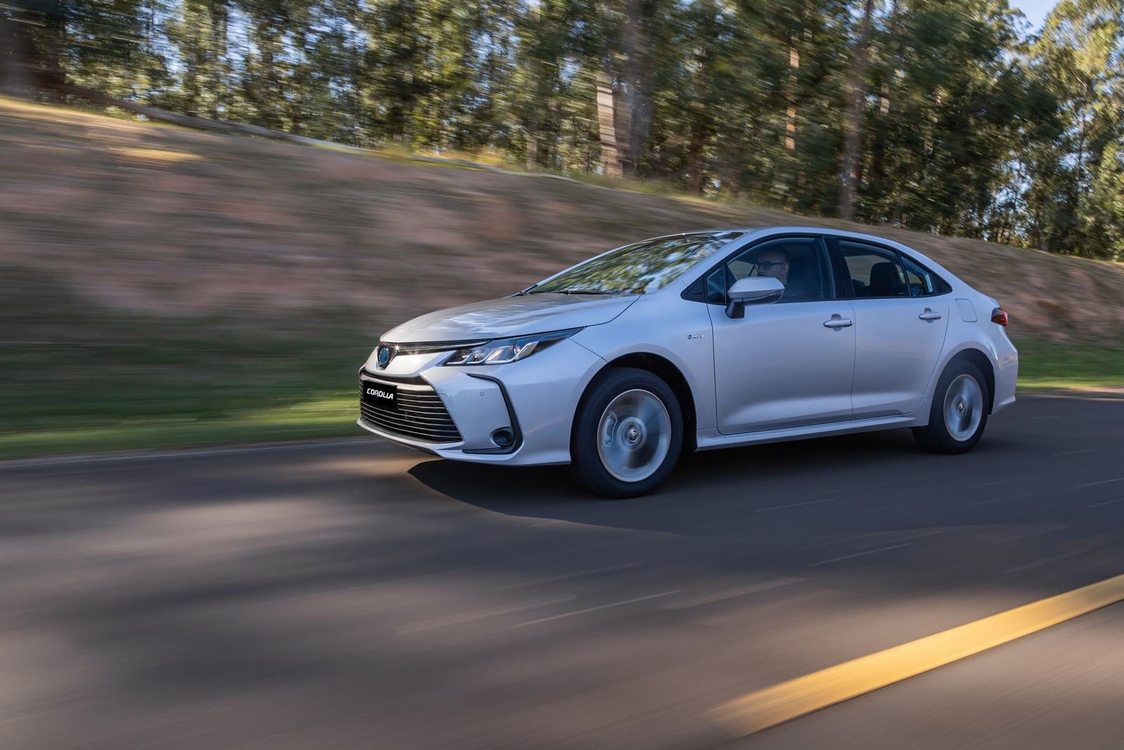 2025 - TOYOTA COROLLA GLi HYBRID, foto 27