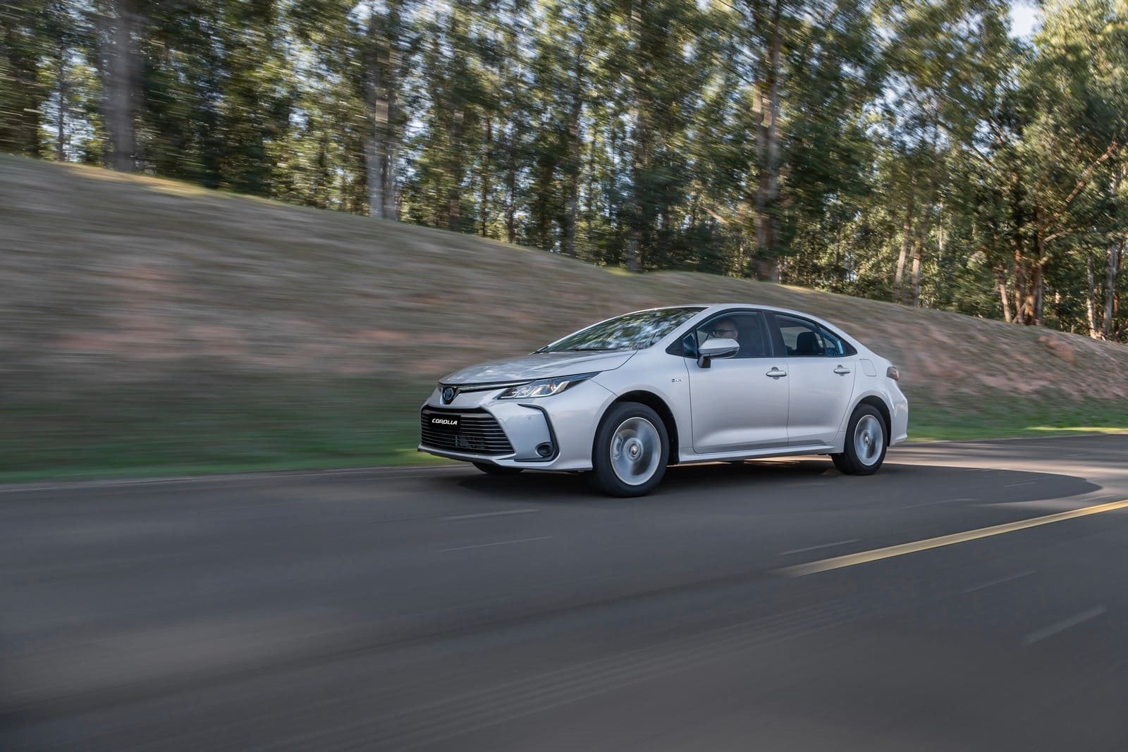 2025 - TOYOTA COROLLA GLi HYBRID, foto 29