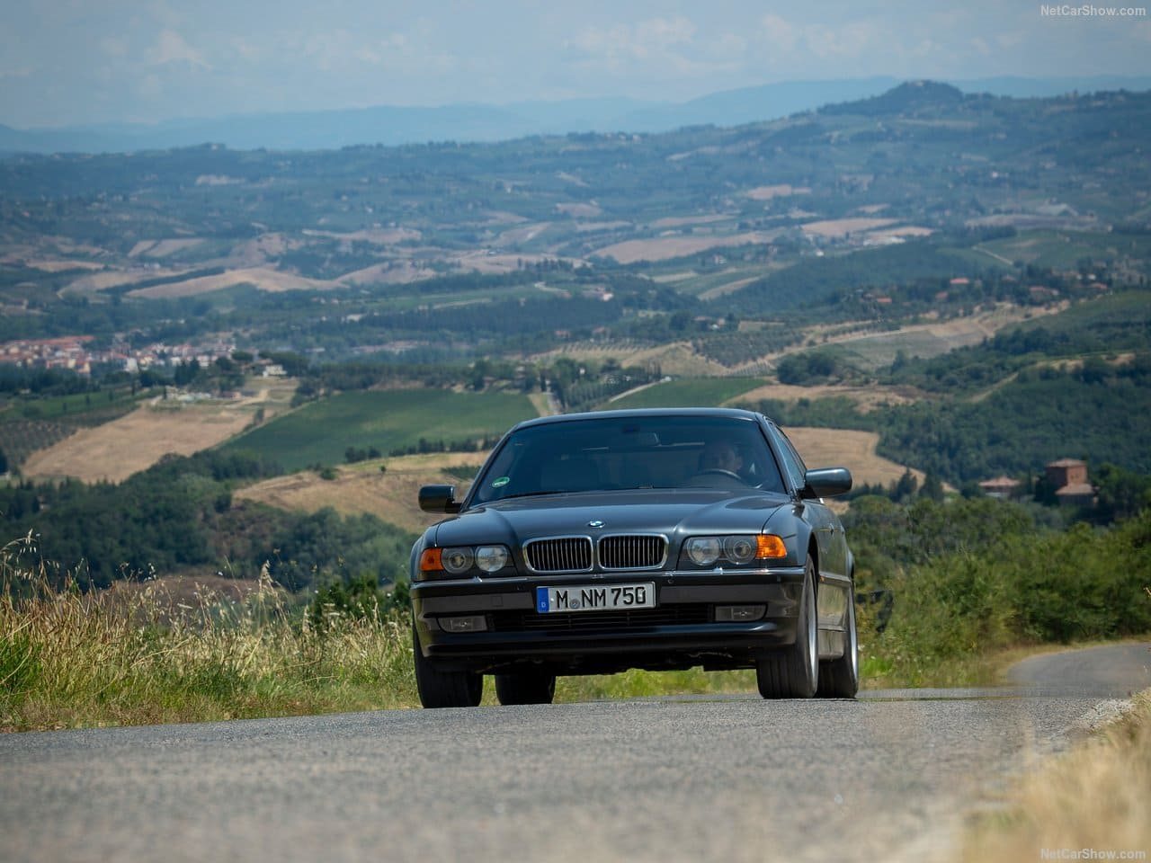 1999 - BMW 750iL, foto 25