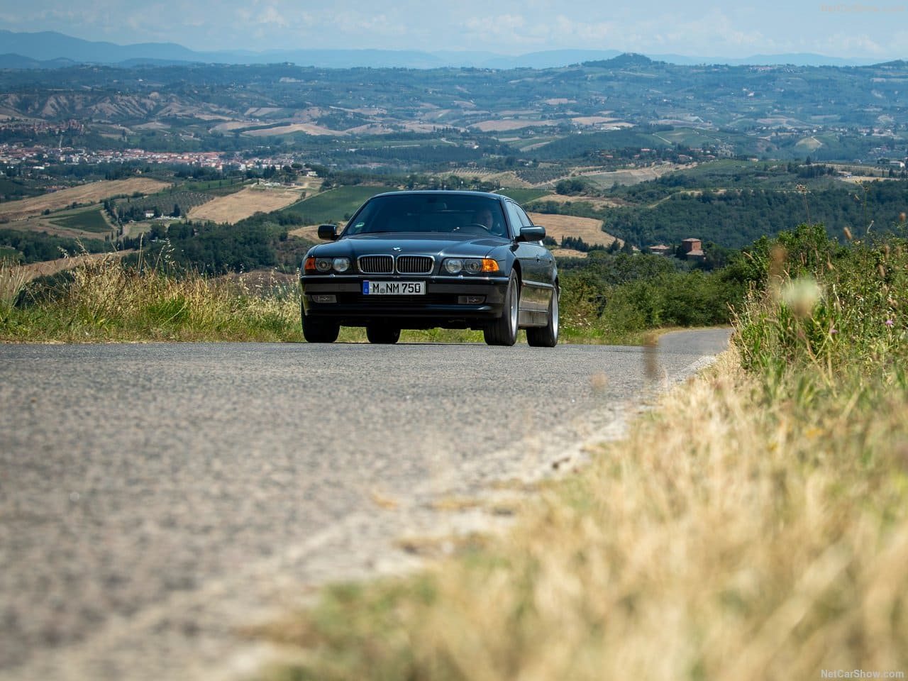 1999 - BMW 750iL, foto 26