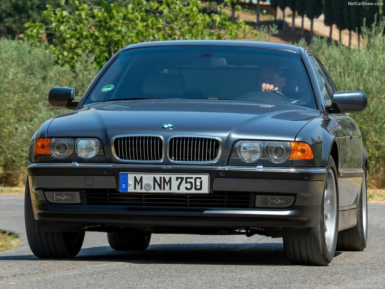 1999 - BMW 750iL, foto 29