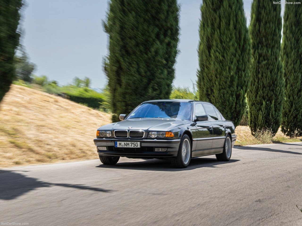 1999 - BMW 750iL, foto 35