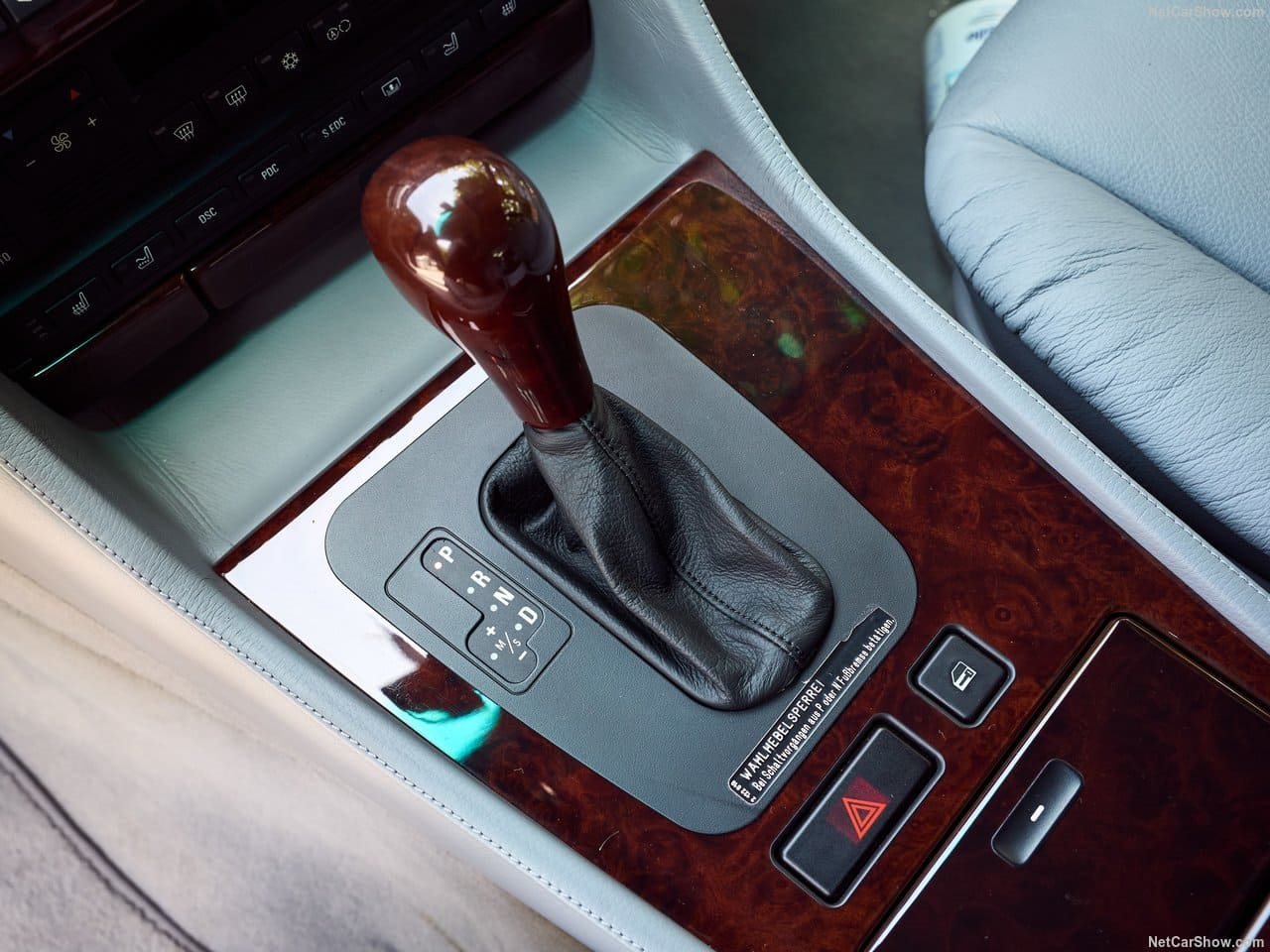 1999 - BMW 750iL, foto 99