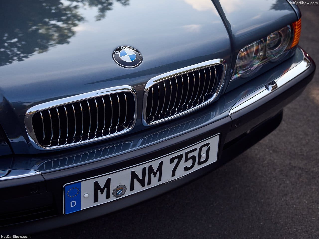 1999 - BMW 750iL, foto 119