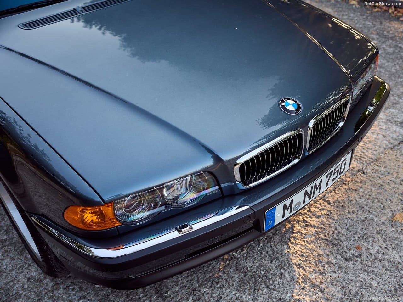 1999 - BMW 750iL, foto 121
