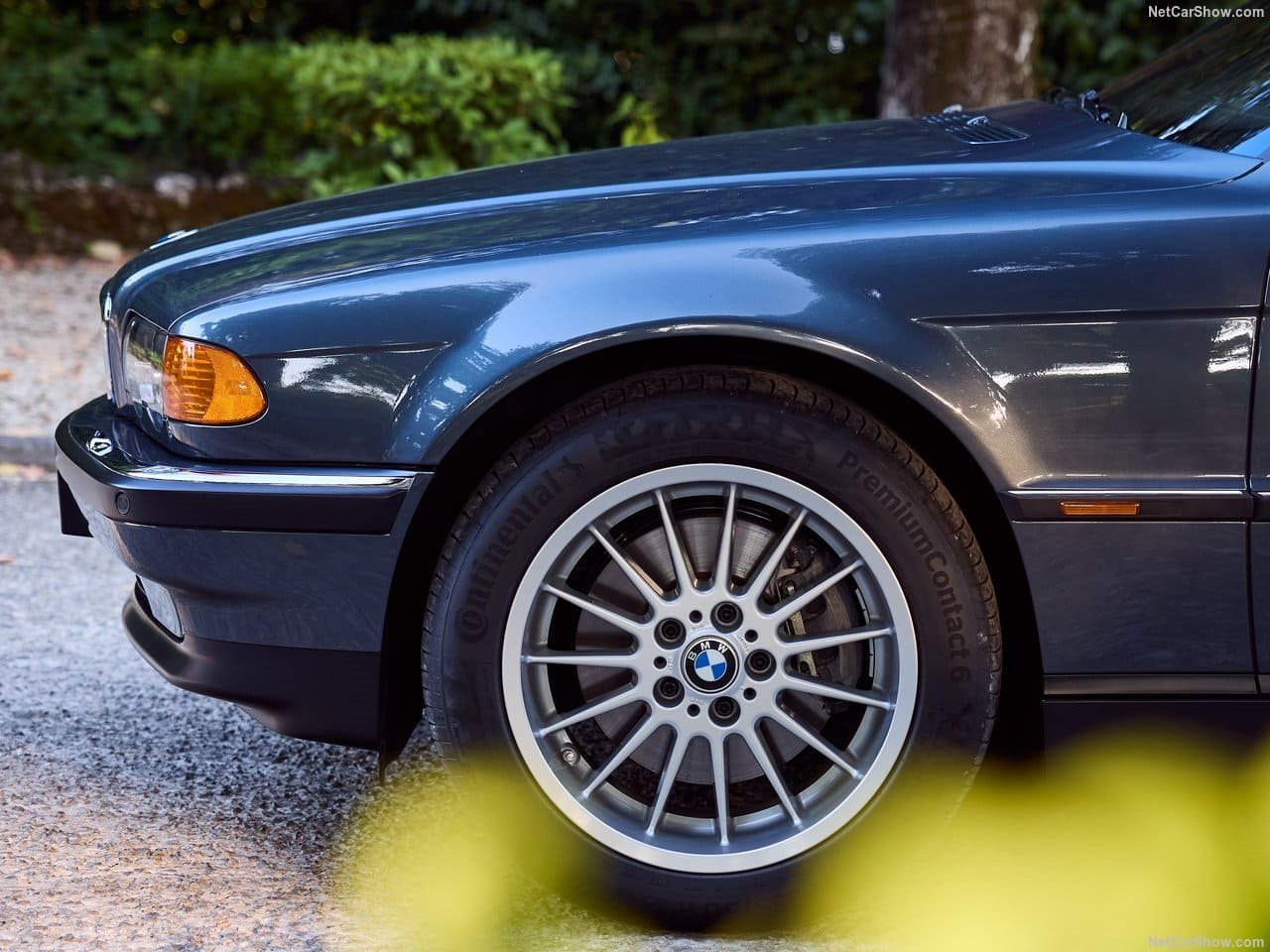 1999 - BMW 750iL, foto 130