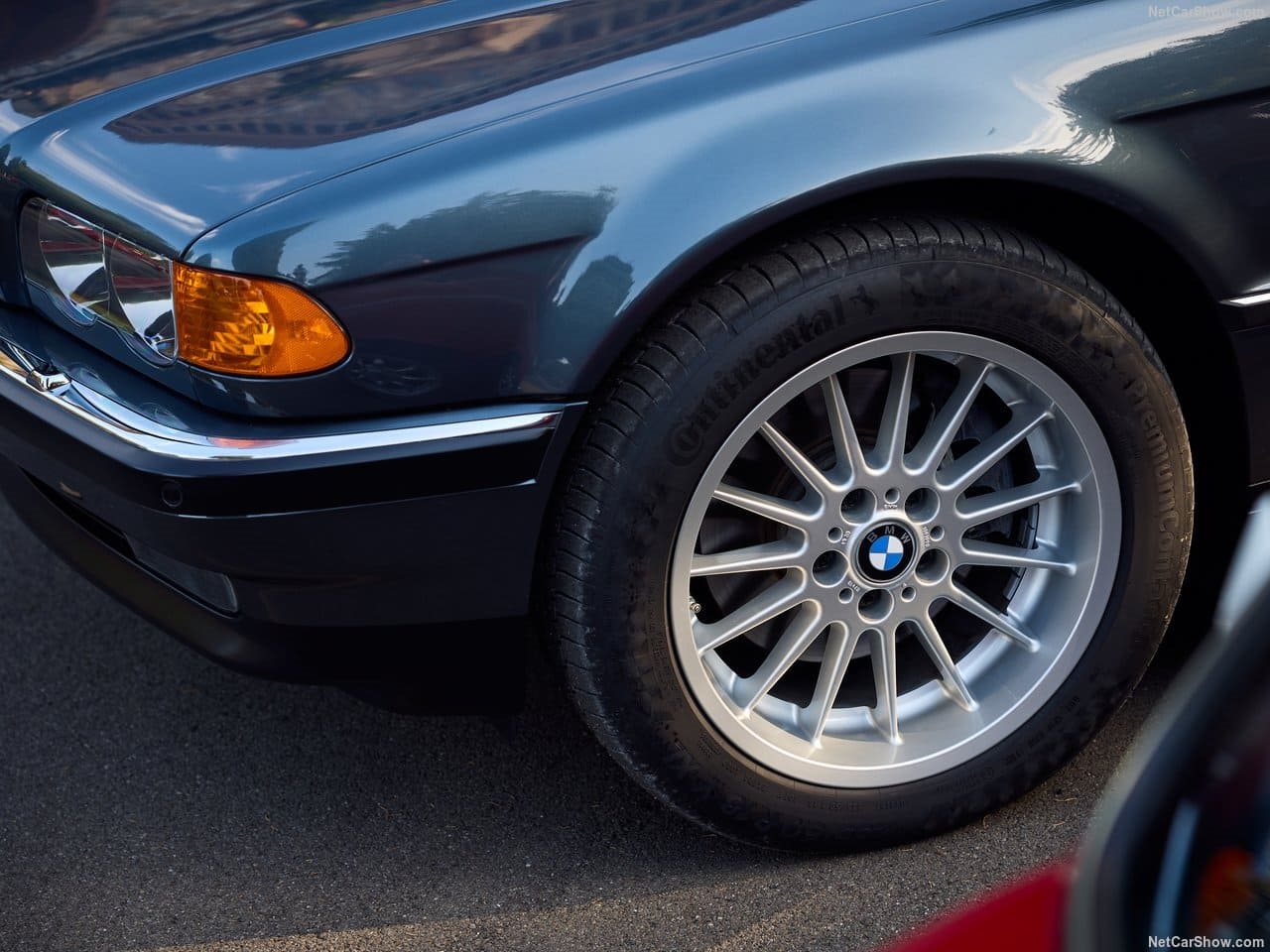 1999 - BMW 750iL, foto 132