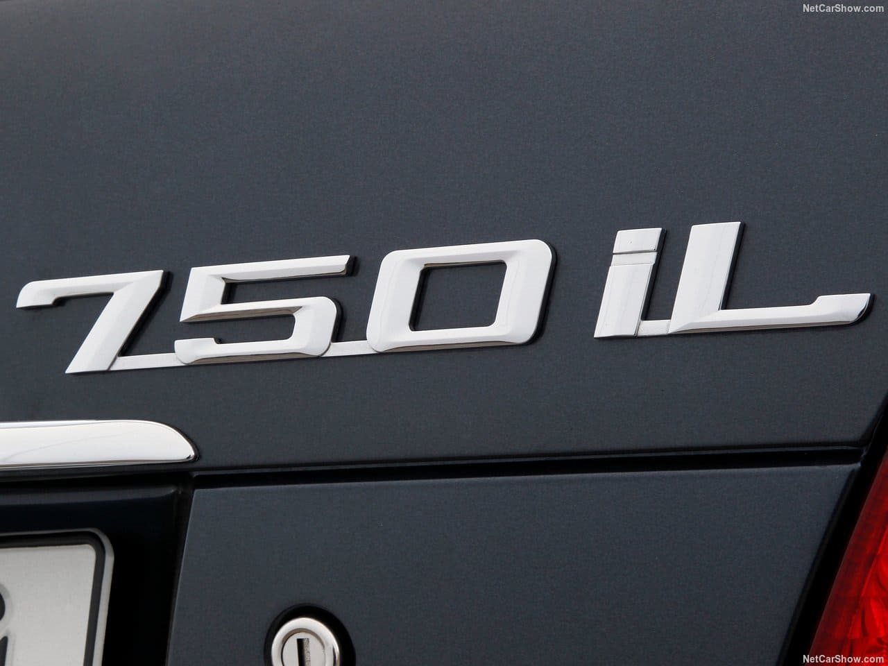 1999 - BMW 750iL, foto 137