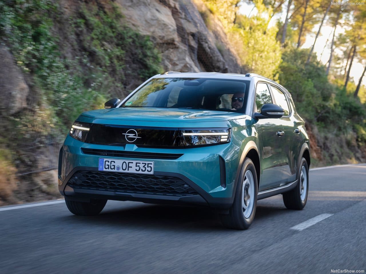 2025 - OPEL FRONTERA HYBRID, foto 21