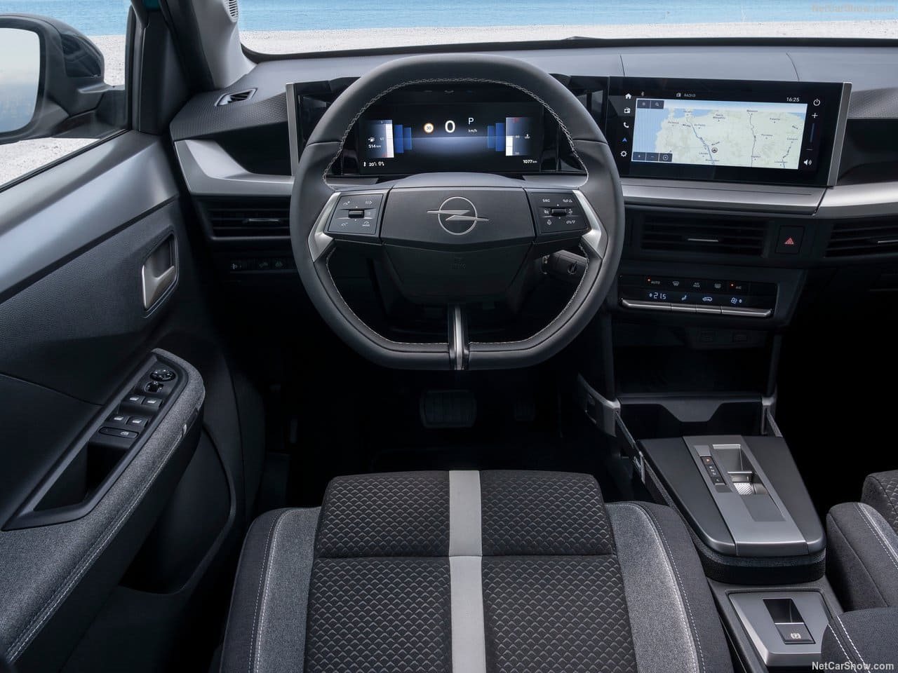 2025 - OPEL FRONTERA HYBRID, foto 46