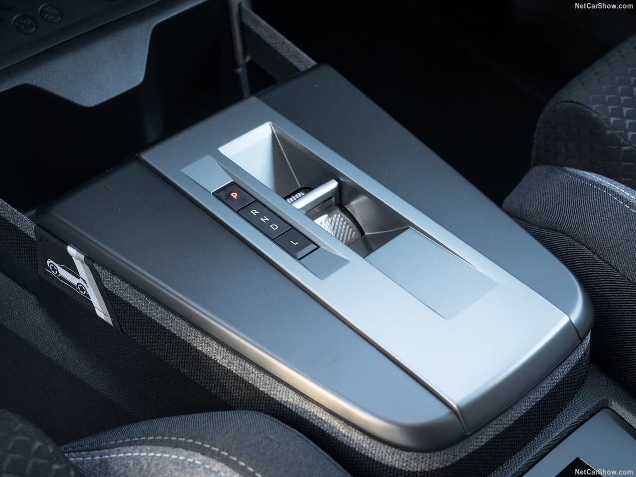2025 - OPEL FRONTERA HYBRID, foto 51