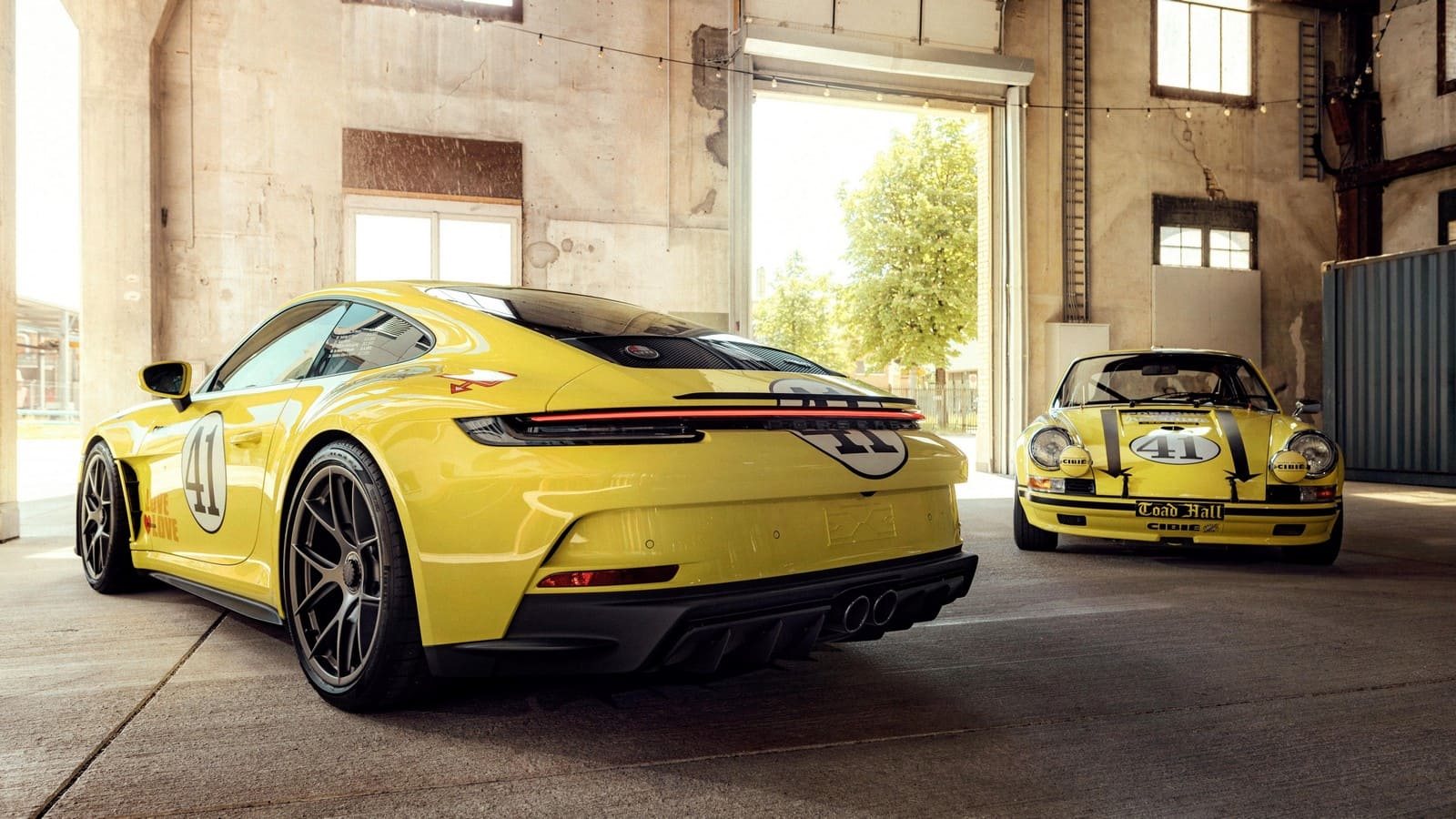 2025 - PORSCHE 911 S/T, foto 4