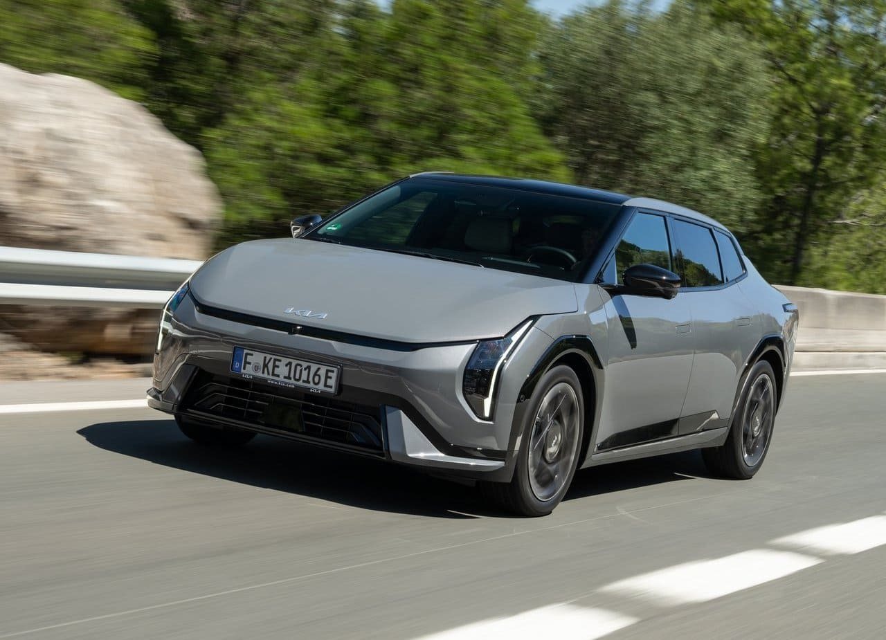 2026 - KIA EV4 SEDAN FASTBACK EU VERSION, foto 6